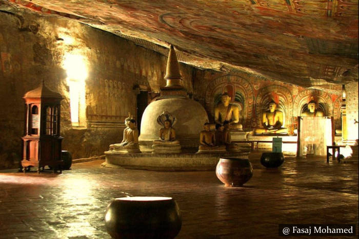 Dambulla - Royal Cave Temple