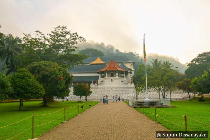 Sri Dalada Maligawa - Kandy